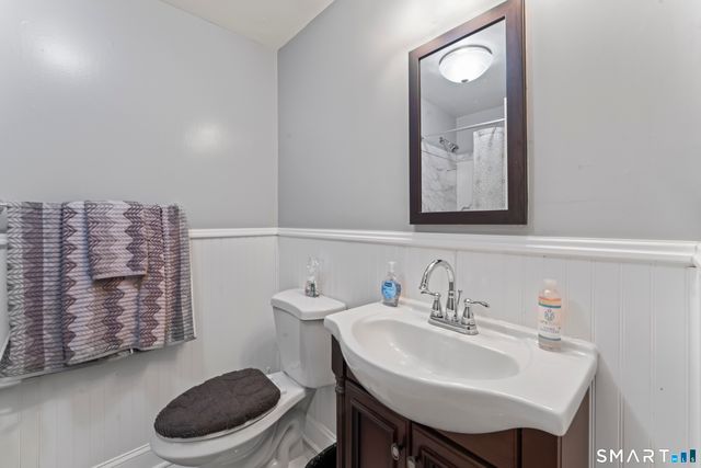 43 Collingsdale Drive, Milford, CT 06461