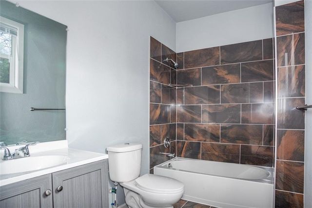 912 E Frederick Street, Independence, MO 64050