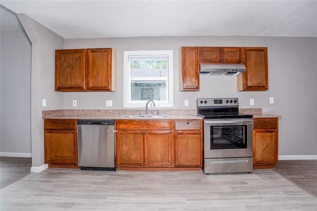 912 E Frederick Street, Independence, MO 64050