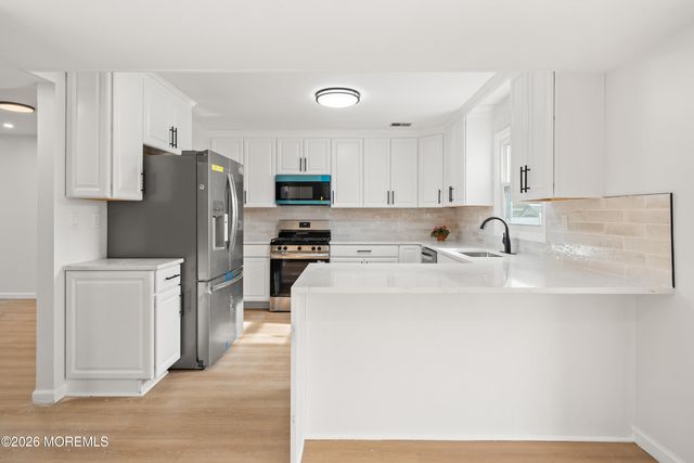 21 Queen Ann Road, Brick, NJ 08723