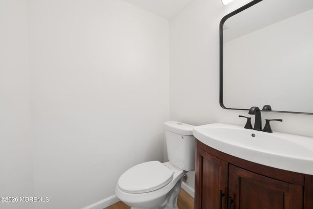 21 Queen Ann Road, Brick, NJ 08723