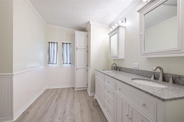 3111 SHORT LEAF STREET, Wesley Chapel, FL 33543