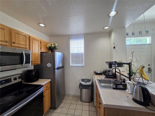 4013 VENETIAN BAY DRIVE 108, Kissimmee, FL 34741