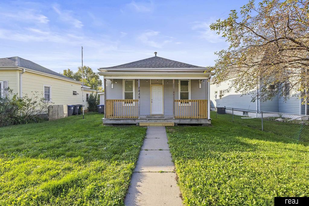 1015 7th Avenue, Council Bluffs, IA 51501