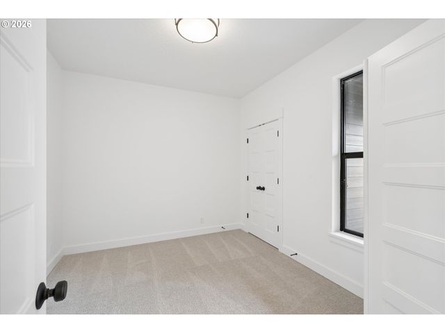 88105 WYMORE Ln, Veneta, OR 97487