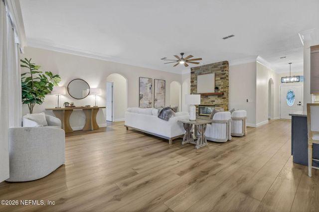 1758 OAK GROVE Drive S, Green Cove Springs, FL 32043