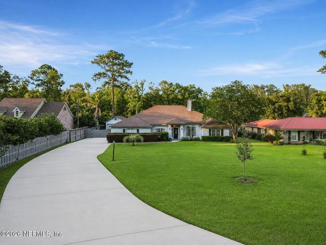 1758 OAK GROVE Drive S, Green Cove Springs, FL 32043