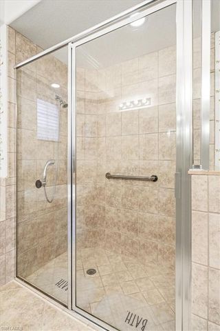 6622 Alden Woods CIR 101, Naples, FL 34113