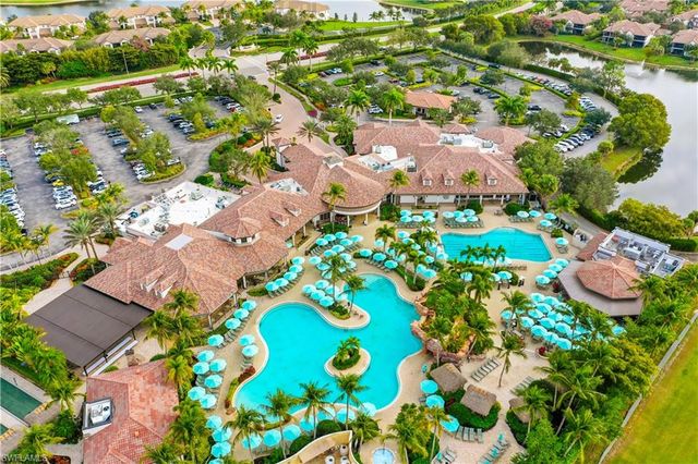 6622 Alden Woods CIR 101, Naples, FL 34113