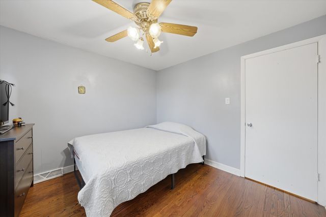 14828 Saint Louis Avenue, Midlothian, IL 60445