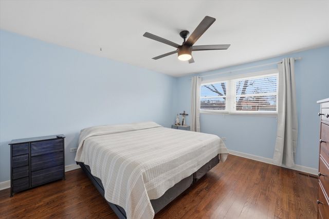 14828 Saint Louis Avenue, Midlothian, IL 60445