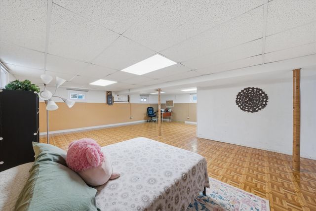 14828 Saint Louis Avenue, Midlothian, IL 60445