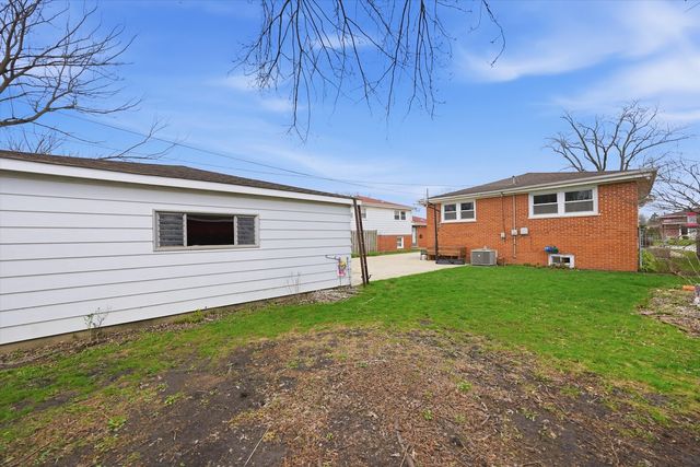 14828 Saint Louis Avenue, Midlothian, IL 60445