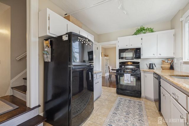 202 Ashland Road, Middlesex, NJ 08846