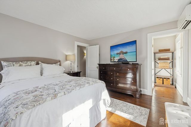 202 Ashland Road, Middlesex, NJ 08846