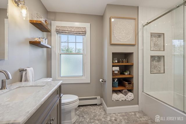 202 Ashland Road, Middlesex, NJ 08846