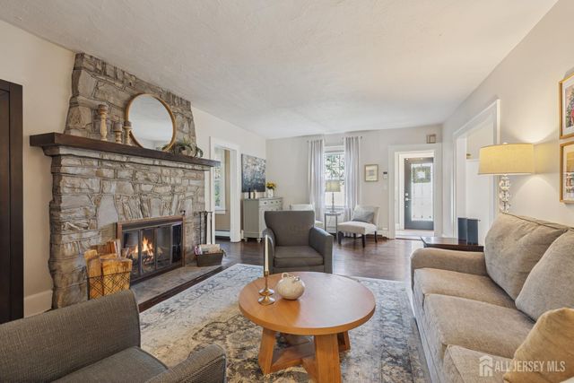 202 Ashland Road, Middlesex, NJ 08846