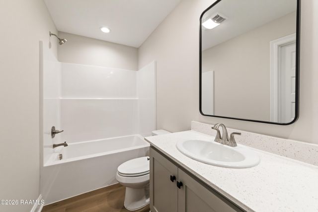 223 Camerons Cove Drive, Carencro, LA 70520