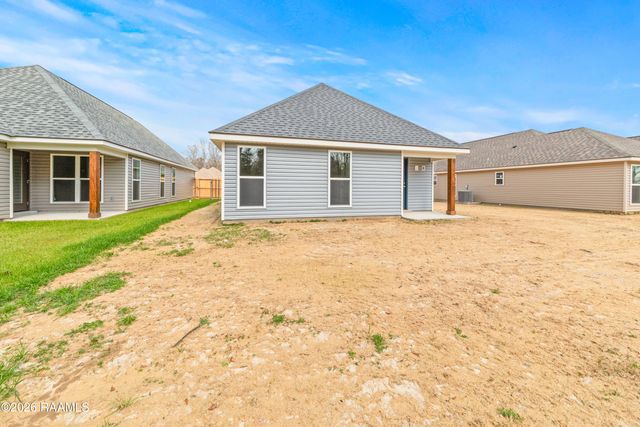 223 Camerons Cove Drive, Carencro, LA 70520