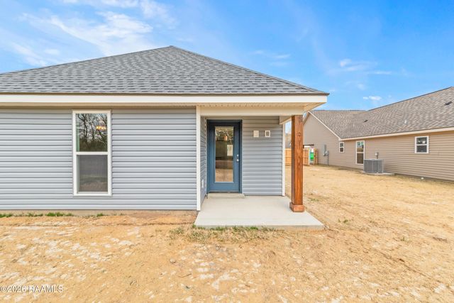 223 Camerons Cove Drive, Carencro, LA 70520