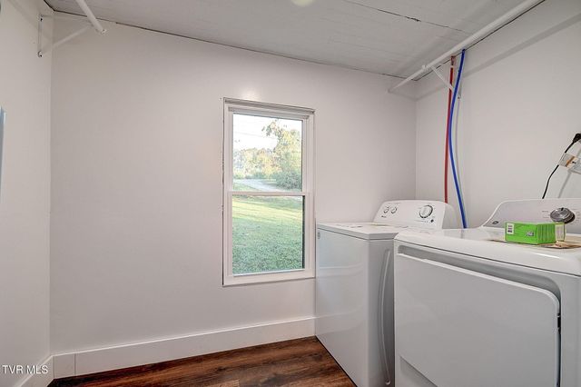 218 Aa Deakins Road, Jonesborough, TN 37659