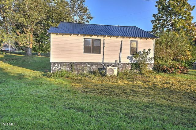 218 Aa Deakins Road, Jonesborough, TN 37659