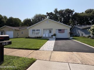 134 Everest Drive S, Brick, NJ 08724