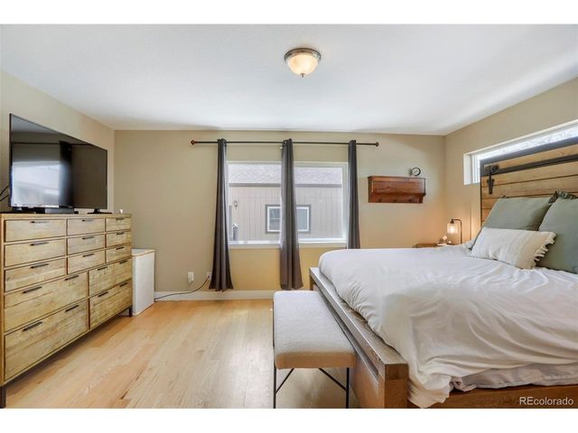 4949 Osceola St, Denver, CO 80212