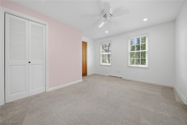 1776 Amarillo Street NW, North Canton, OH 44720