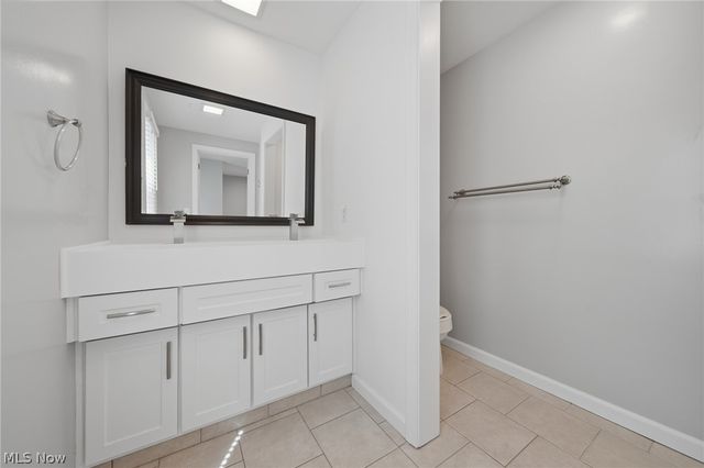 1776 Amarillo Street NW, North Canton, OH 44720