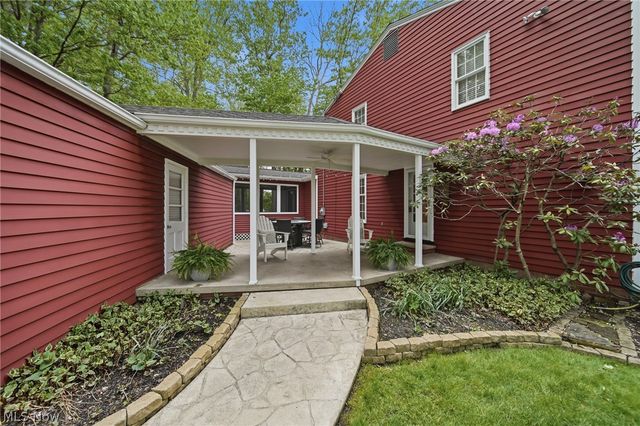 1776 Amarillo Street NW, North Canton, OH 44720