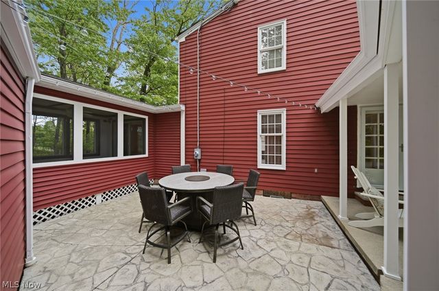 1776 Amarillo Street NW, North Canton, OH 44720