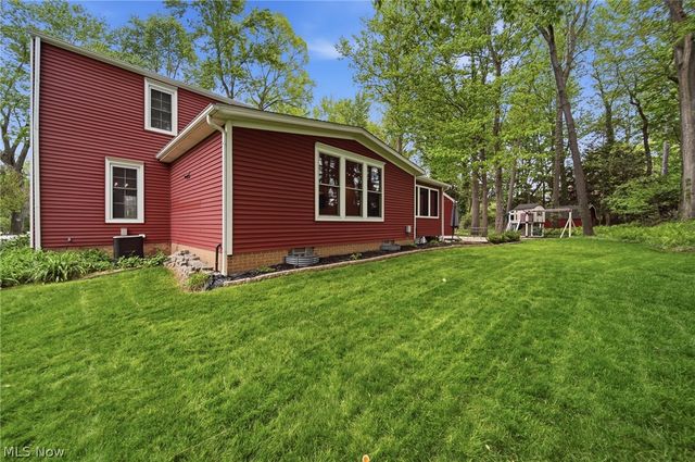 1776 Amarillo Street NW, North Canton, OH 44720