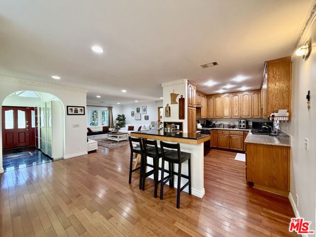 7764 Fountain Avenue, West Hollywood, CA 90046