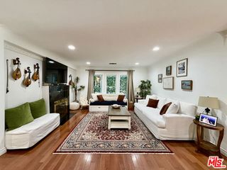7764 Fountain Avenue, West Hollywood, CA 90046