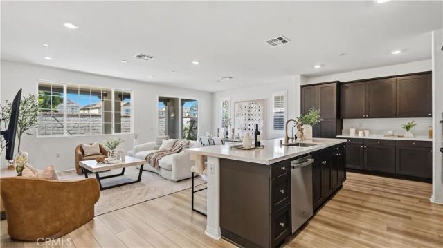 4007 E Amigos Privado, Ontario, CA 91761