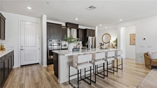 4007 E Amigos Privado, Ontario, CA 91761