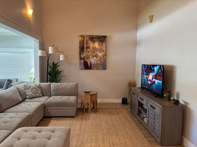 808 Kanuga Drive, West Palm Beach, FL 33401