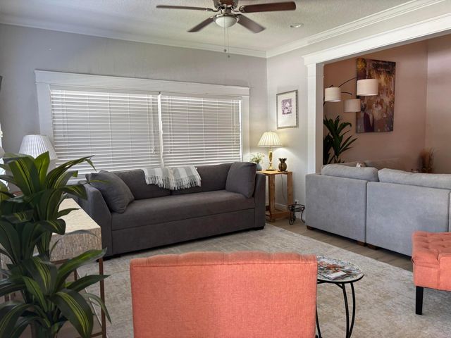 808 Kanuga Drive, West Palm Beach, FL 33401