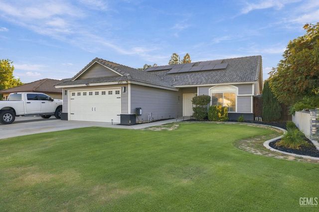 4311 Gelding Way, Bakersfield, CA 93312