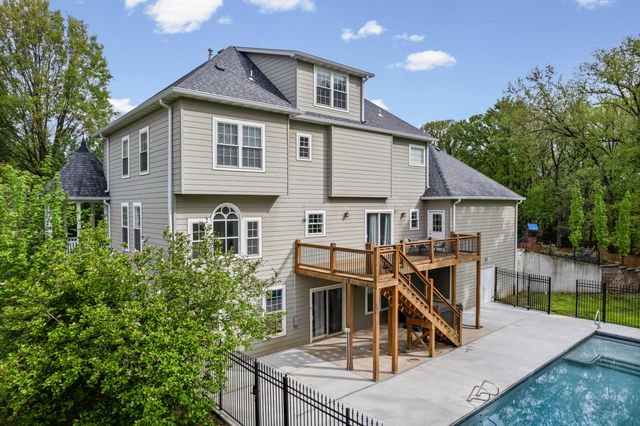 2501 ST REGIS CT, Columbia, MO 65203