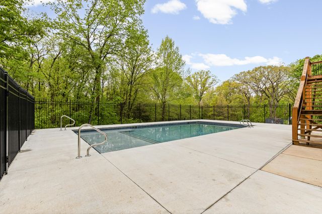 2501 ST REGIS CT, Columbia, MO 65203