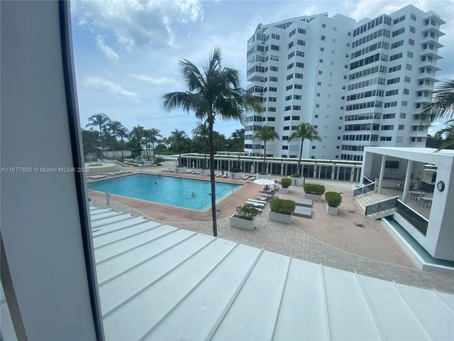 10275 Collins Ave 215, Bal Harbour, FL 33154