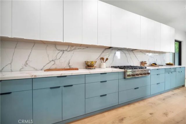 5623 Oso, Woodland Hills, CA 91367