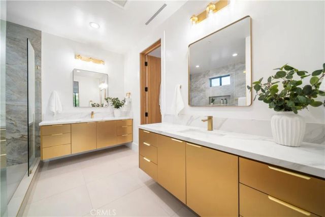 5623 Oso, Woodland Hills, CA 91367