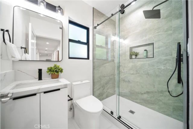 5623 Oso, Woodland Hills, CA 91367