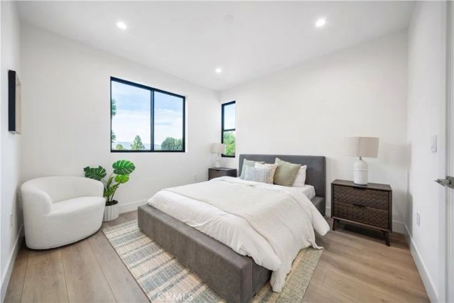 5623 Oso, Woodland Hills, CA 91367