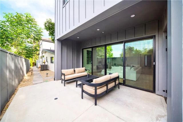 5623 Oso, Woodland Hills, CA 91367