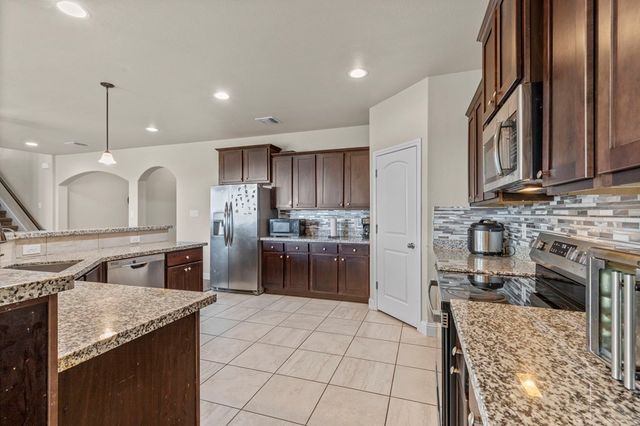 6007 Ridge View St, Midland, TX 79705