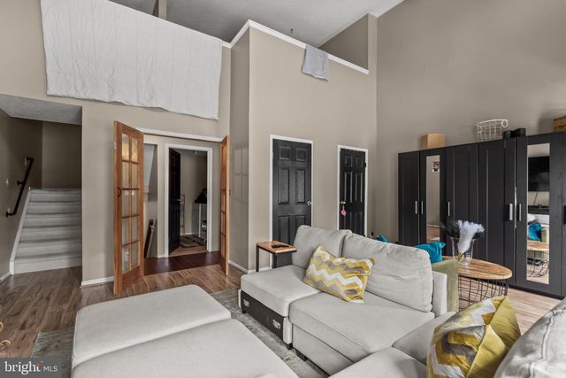 2707 GREENWOOD DR, Lindenwold, NJ 08021